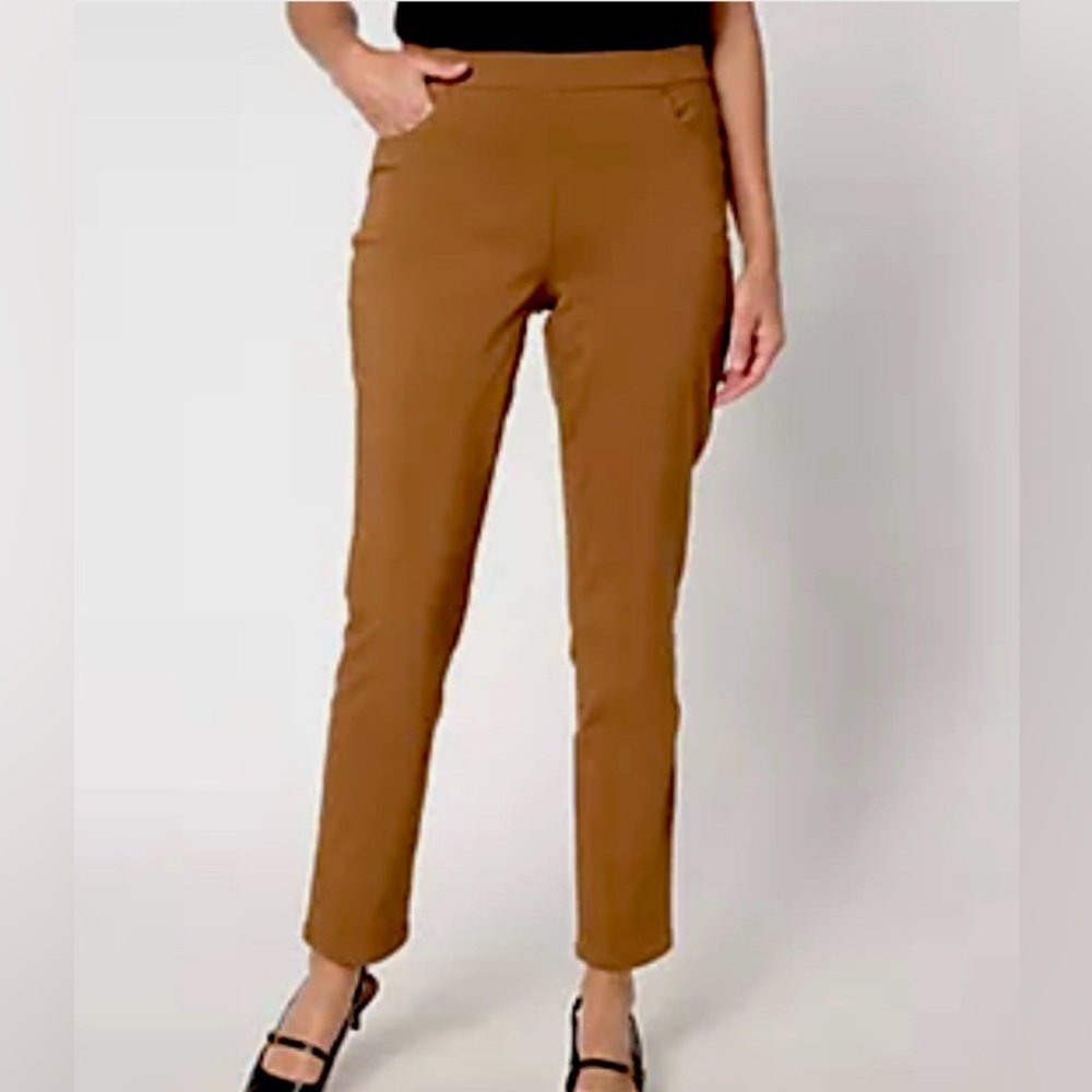 NWT Susan Graver Brown  Ultra Stretch Slim Leg Pants Size 4